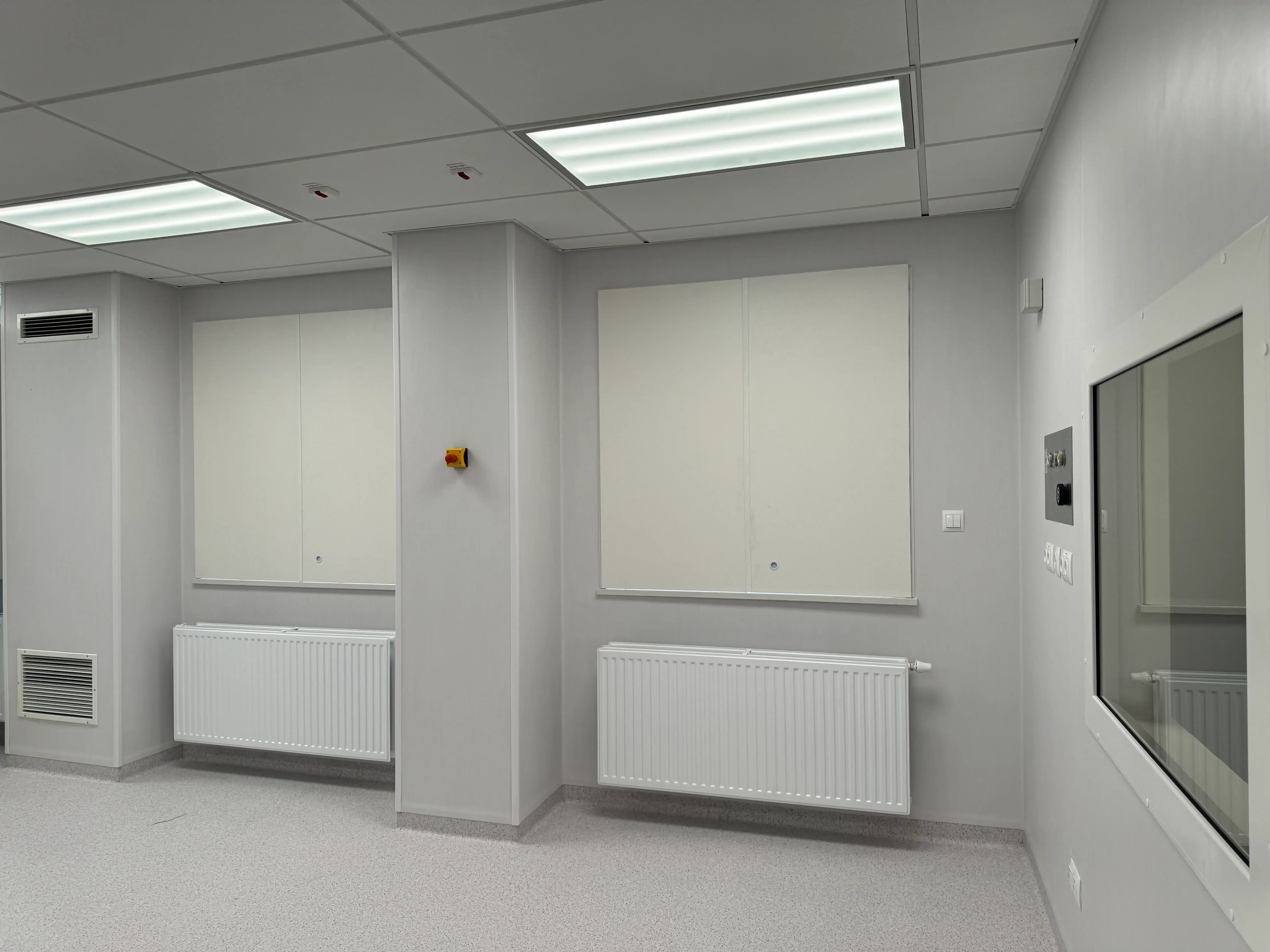 RTG shutters
